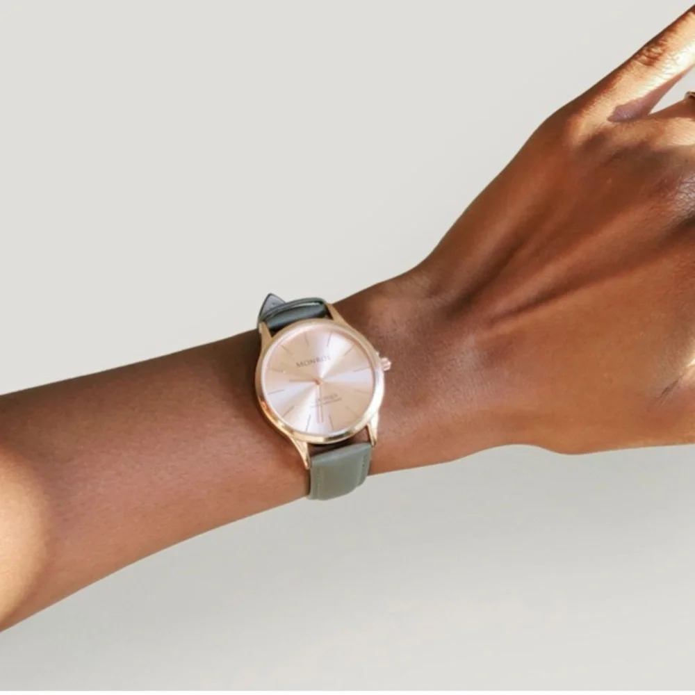 5/$25 Monroe classique watch in Sunburst Solerose
